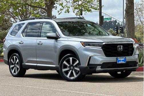 2025 Honda Pilot Touring 8-Passenger