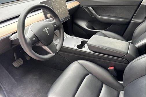 2021 Tesla Model Y Long Range Dual Motor All-Wheel Drive