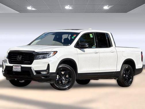 2023 Honda Ridgeline Black