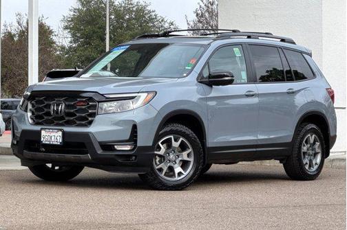 2023 Honda Passport AWD TrailSport