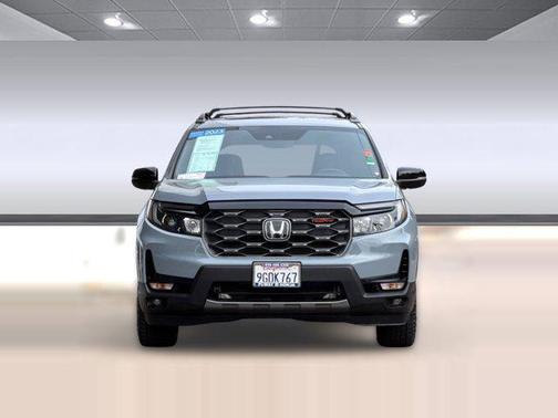 2023 Honda Passport AWD TrailSport
