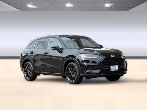 Crystal Black Pearl 2025 Honda HR-V 2WD Sport