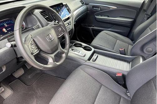 2021 Honda Passport 2WD Sport