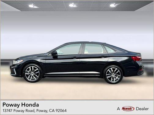 Deep Black Pearl 2025 Volkswagen Jetta 1.5T SE