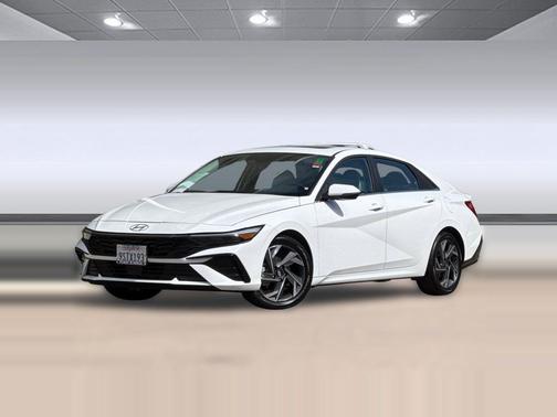 Serenity White 2025 Hyundai ELANTRA Limited