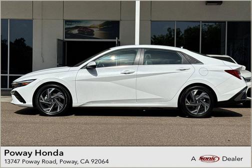 Serenity White 2025 Hyundai ELANTRA Limited