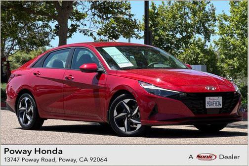 2023 Hyundai ELANTRA SEL
