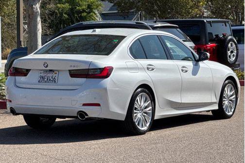 2024 BMW 330 i