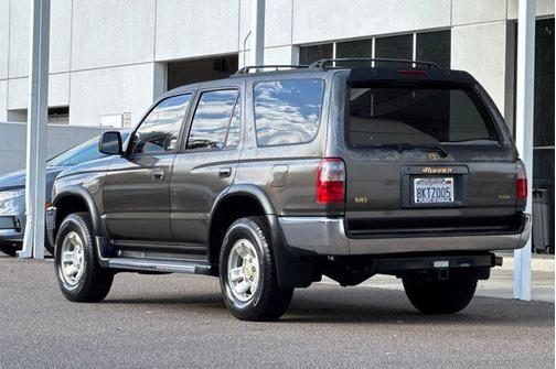 1998 Toyota 4Runner SR5