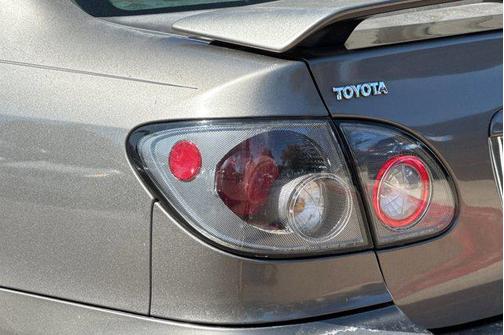 2005 Toyota Corolla S