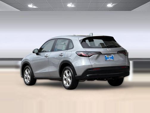 Lunar Silver Metallic 2023 Honda HR-V LX