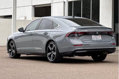 2023 Honda Accord Hybrid Base