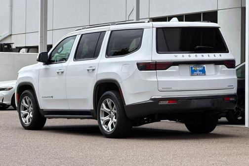 Bright White Clearcoat 2022 Jeep Wagoneer Series II 4x4