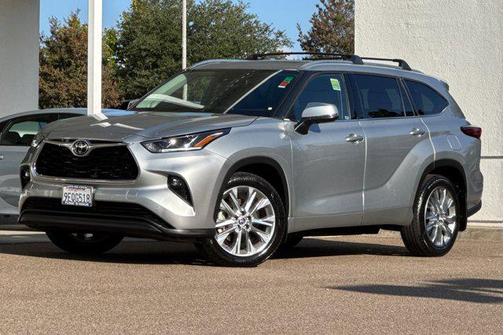 2023 Toyota Highlander Limited
