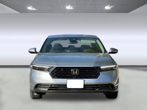2025 Honda Accord LX 1.5T