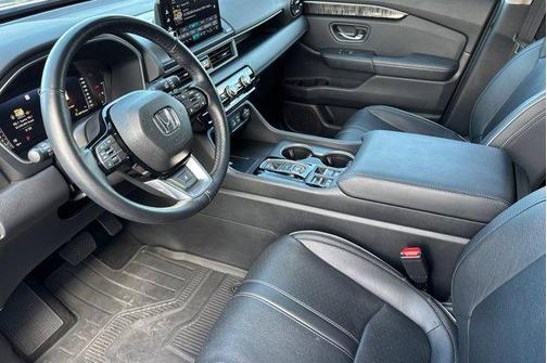 2023 Honda Pilot AWD Elite