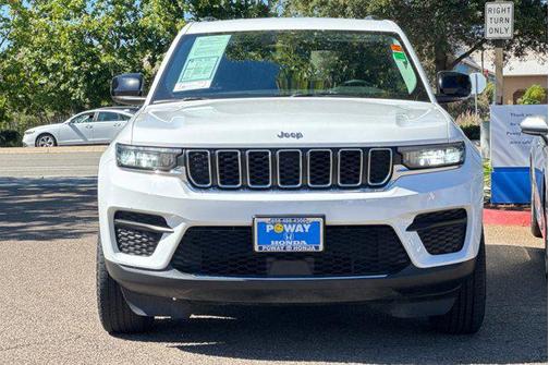 2024 Jeep Grand Cherokee Laredo