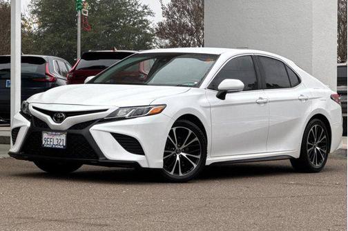 2018 Toyota Camry XLE