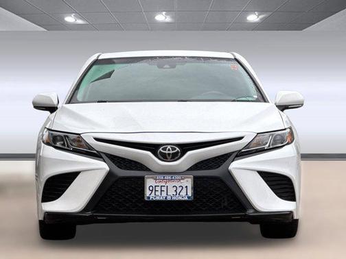 2018 Toyota Camry XLE