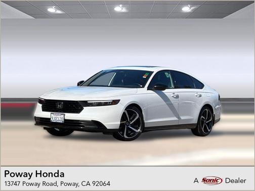 Platinum White Pearl 2023 Honda Accord Hybrid Sport-L