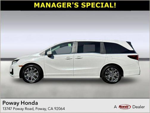 Platinum White Pearl 2026 Honda Odyssey Touring