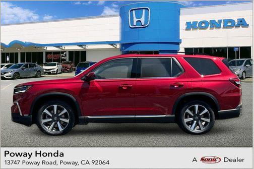 2025 Honda Pilot Touring 8-Passenger