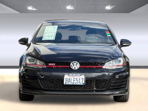 2017 Volkswagen Golf GTI 2.0T S 4-Door