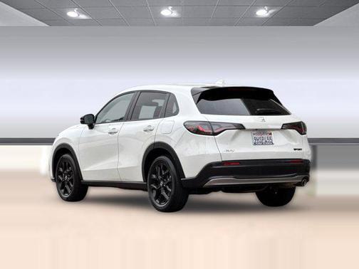 Platinum White Pearl 2024 Honda HR-V 2WD Sport