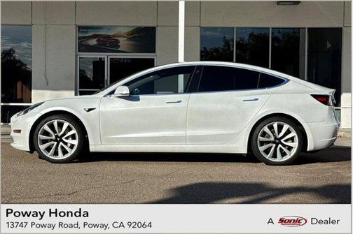 2020 Tesla Model 3 Standard Range