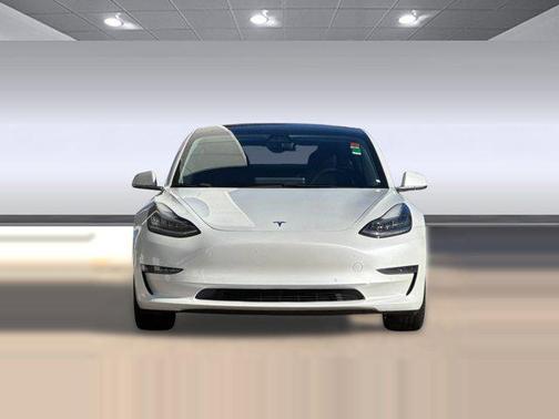 2020 Tesla Model 3 Standard Range