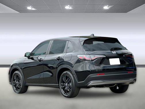 2026 Honda HR-V 2WD Sport