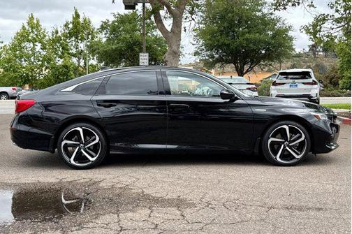 2022 Honda Accord Hybrid Base