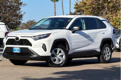 2023 Toyota RAV4 LE
