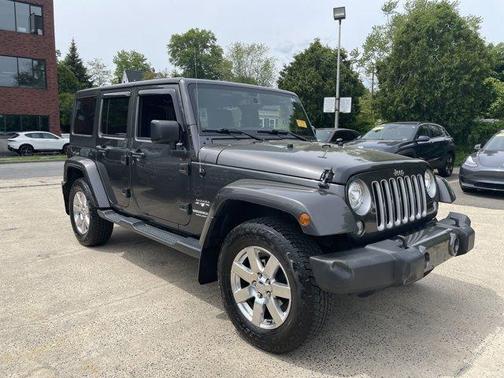 2017 Jeep Wrangler Unlimited Sahara