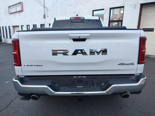 2025 RAM 1500 Limited