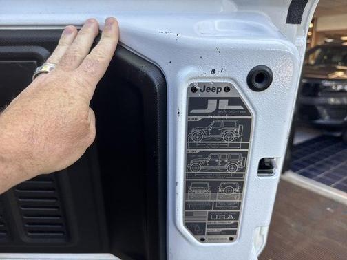 2023 Jeep Wrangler Sport