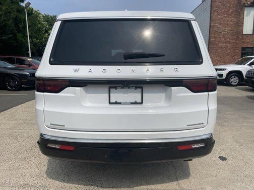 2023 Jeep Wagoneer L Series II