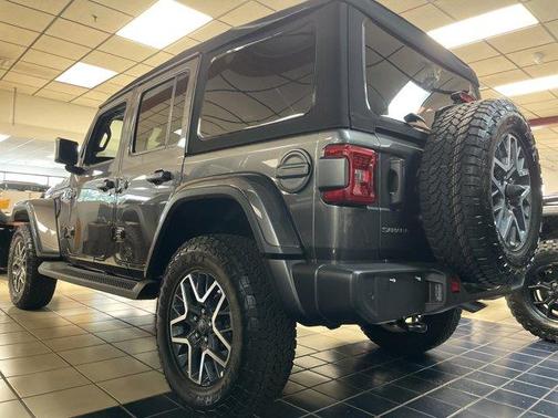2025 Jeep Wrangler Sahara