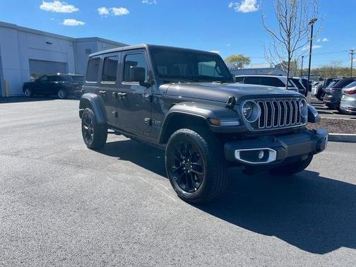 Granite Crystal Clearcoat Metallic 2025 Jeep Wrangler 4xe Sahara