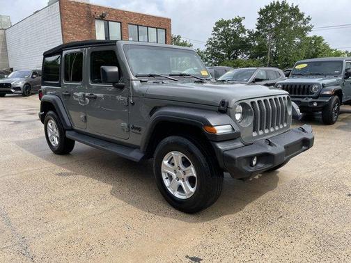 2022 Jeep Wrangler Unlimited Sport