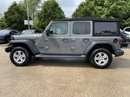 2022 Jeep Wrangler Unlimited Sport