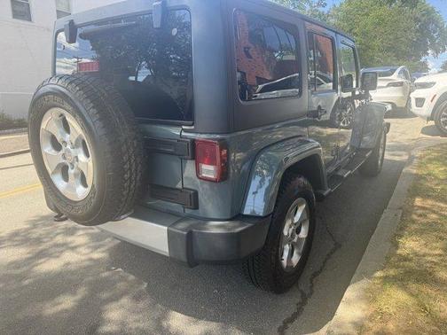 2014 Jeep Wrangler Unlimited Sahara