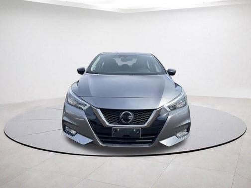 2020 Nissan Versa 1.6 SR