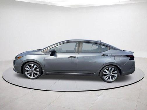 2020 Nissan Versa 1.6 SR