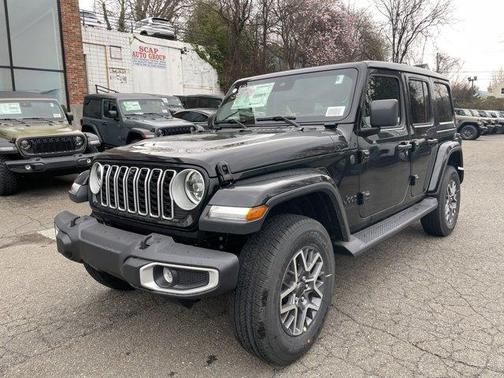 2025 Jeep Wrangler Sahara