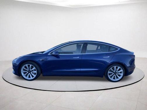 2020 Tesla Model 3 Long Range