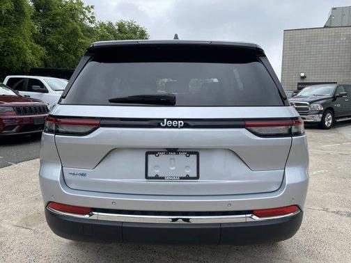 2024 Jeep Grand Cherokee 4xe Base