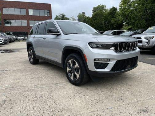 2024 Jeep Grand Cherokee 4xe Base