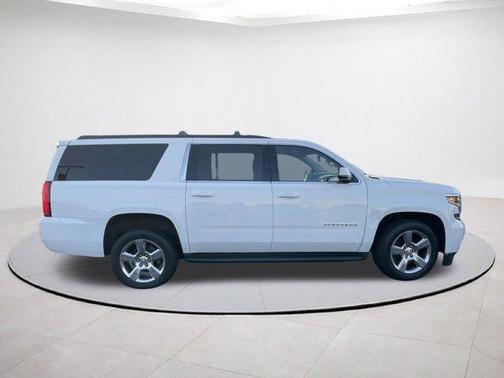 2020 Chevrolet Suburban LT