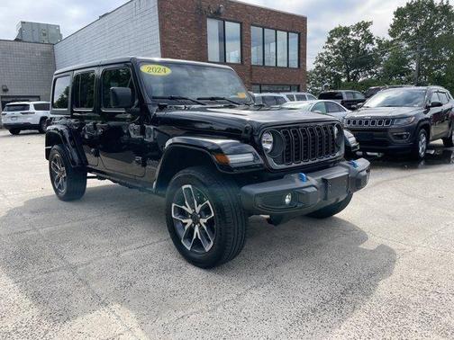 2024 Jeep Wrangler 4xe Sport